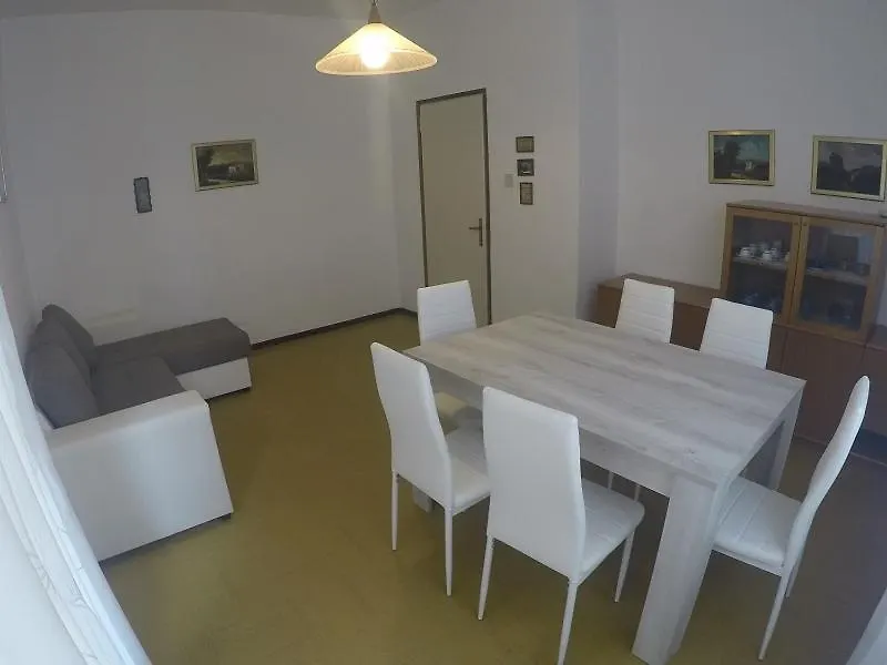 Adriatico - Big 2 Bedrooms, 2 Bathrooms Apartment- Agenzia Cocal contacts